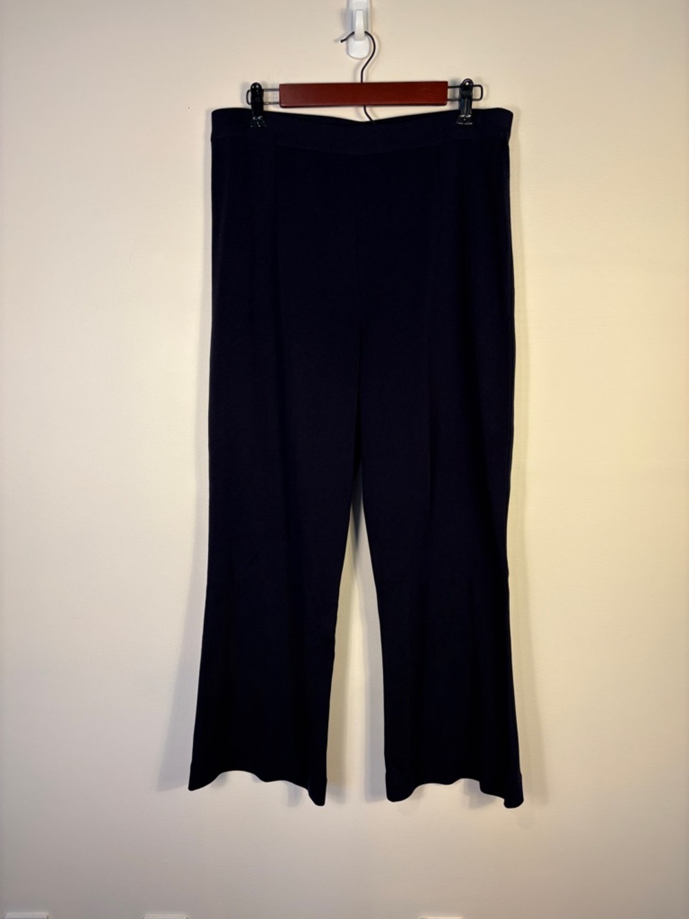 Exclusively Misook Blue Wide Leg Pull-On Pants Knit Lightweight Classic Travel